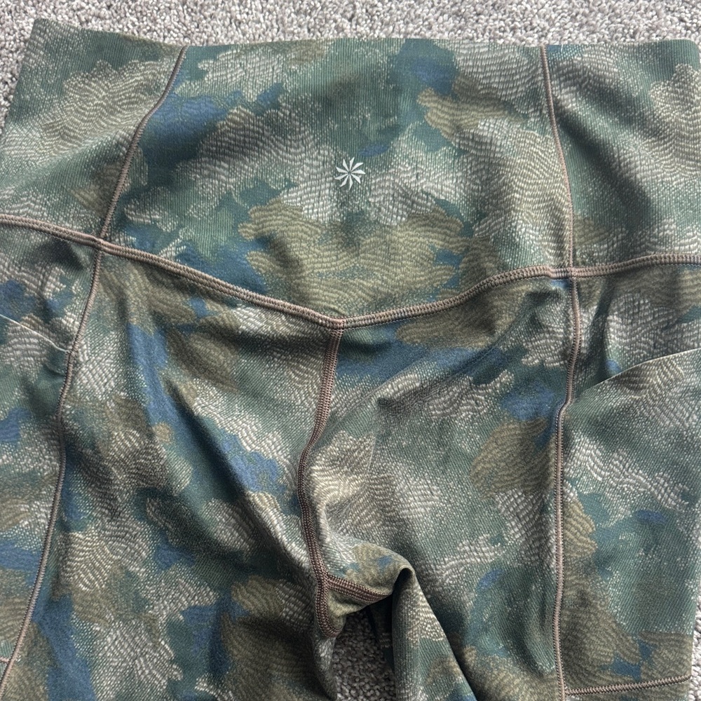 Athleta print Leggings - Picture 2 of 2